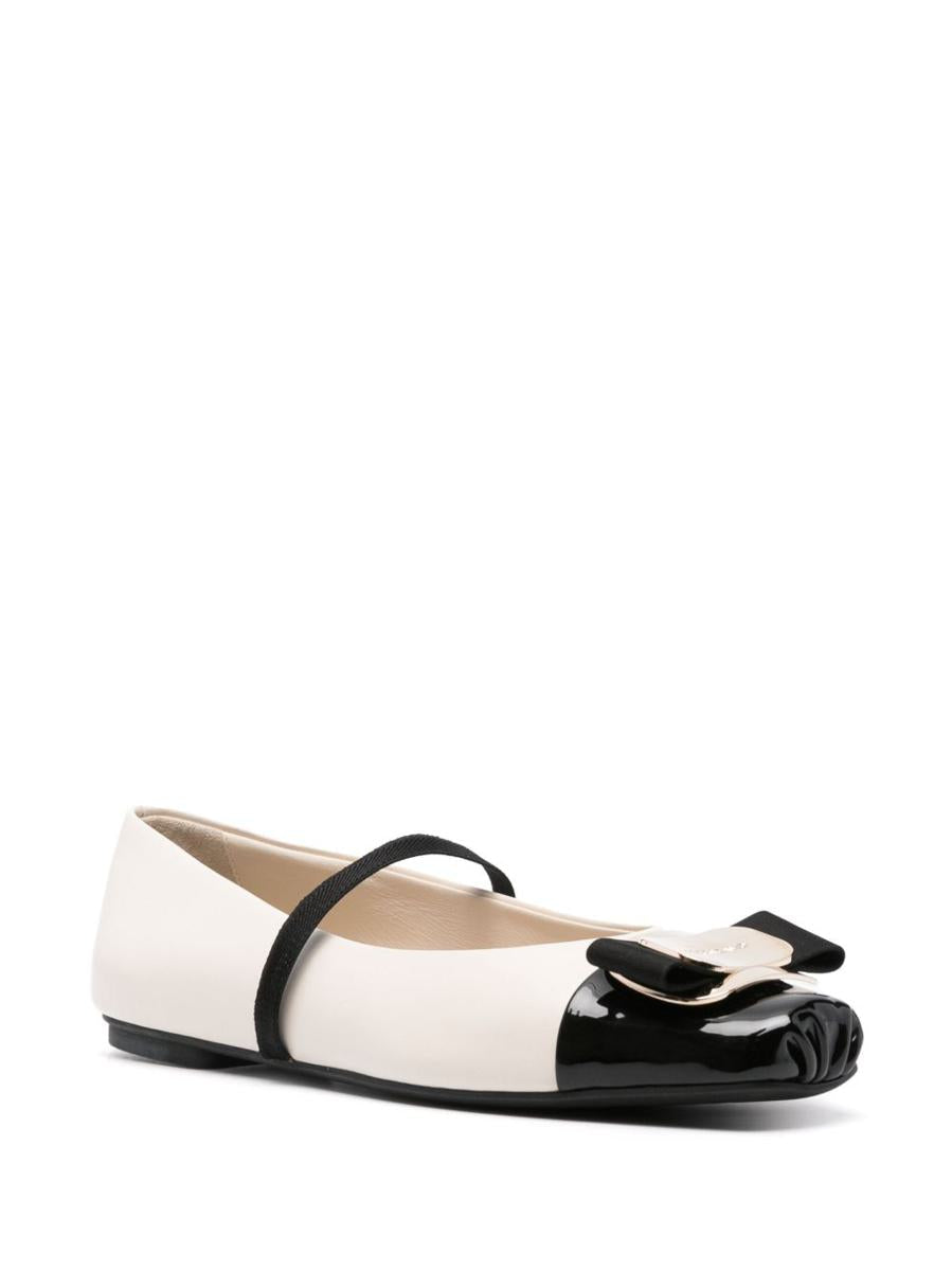 Salvatore Ferragamo platta skor