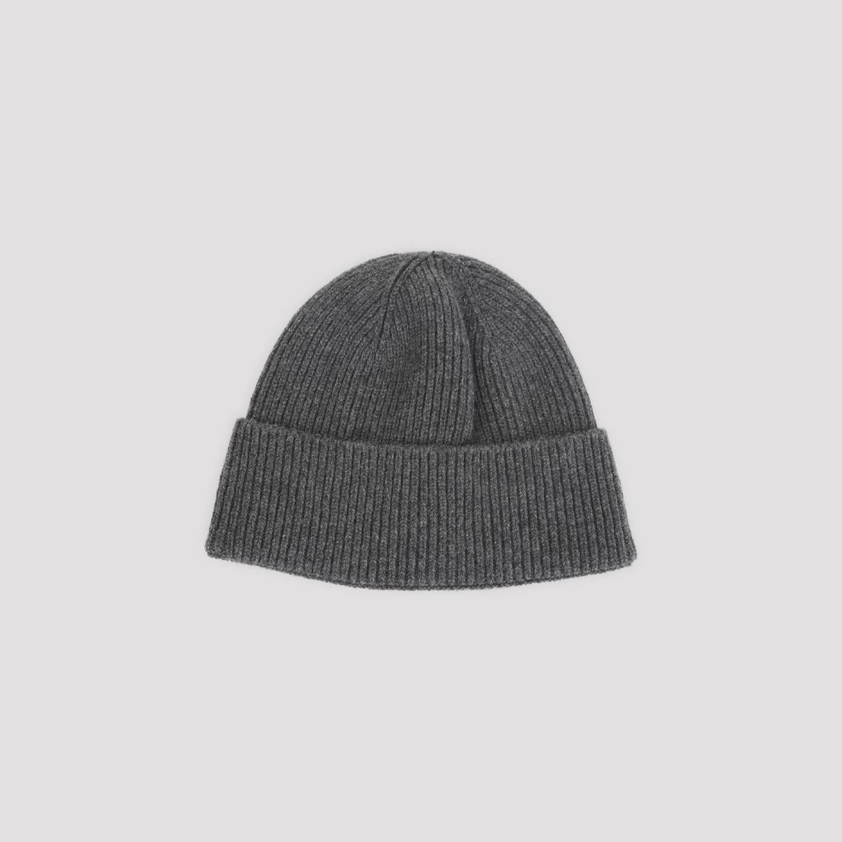 Giorgio Armani-hatt
