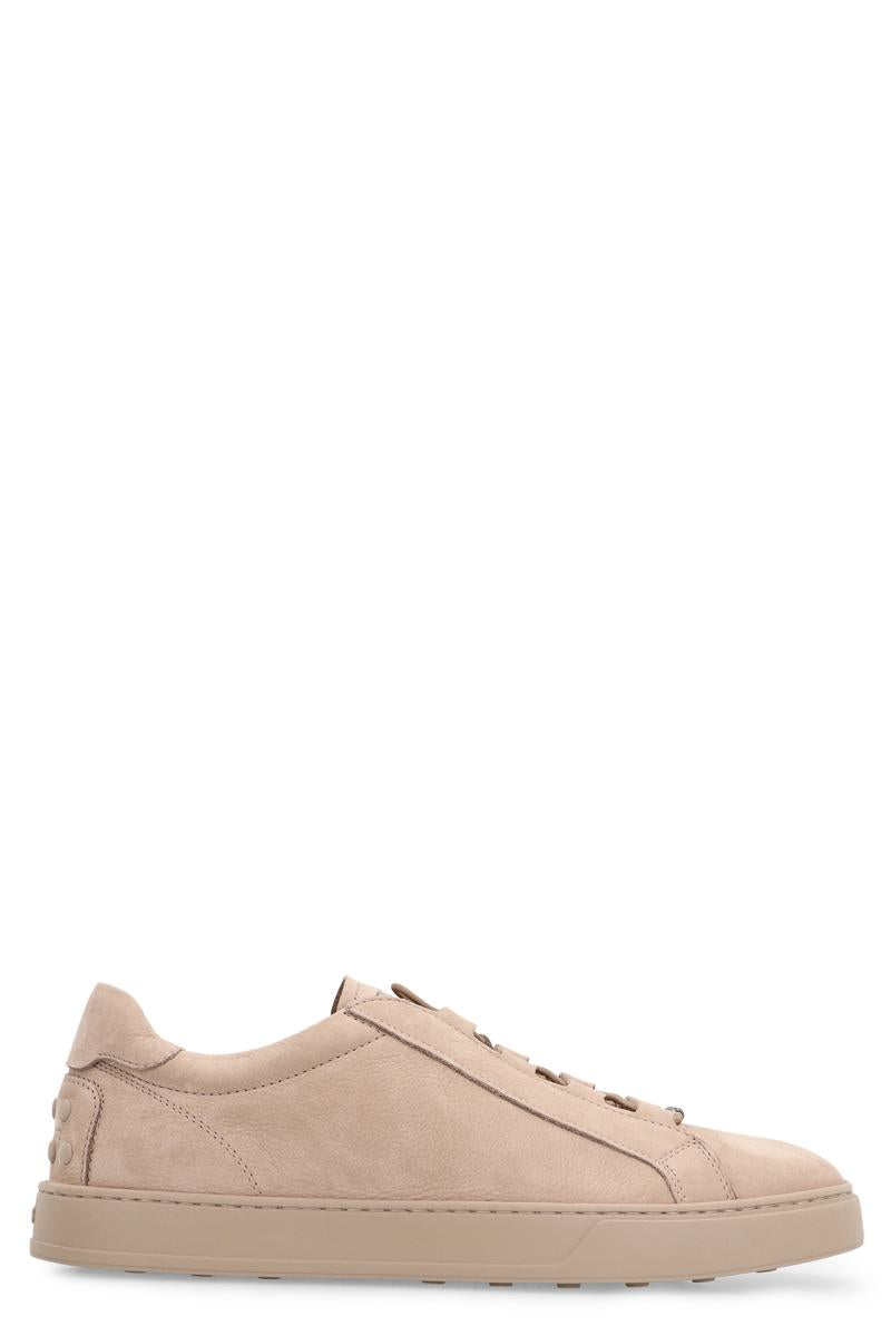 Tod's låga sneakers i nubuck