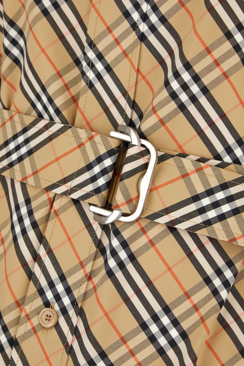 Burberry-klänningar