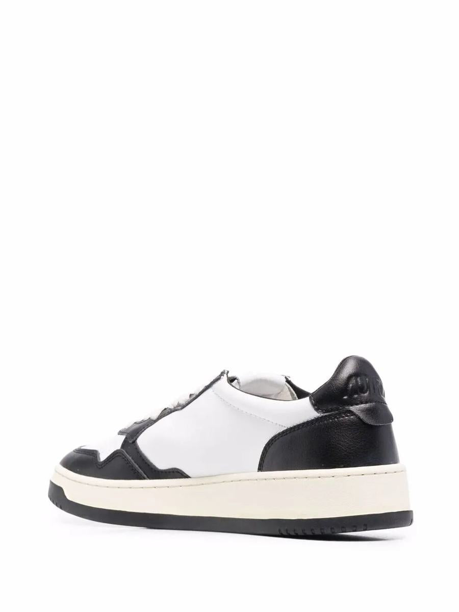 Autry "Medalist Low" tvåfärgade lädersneakers
