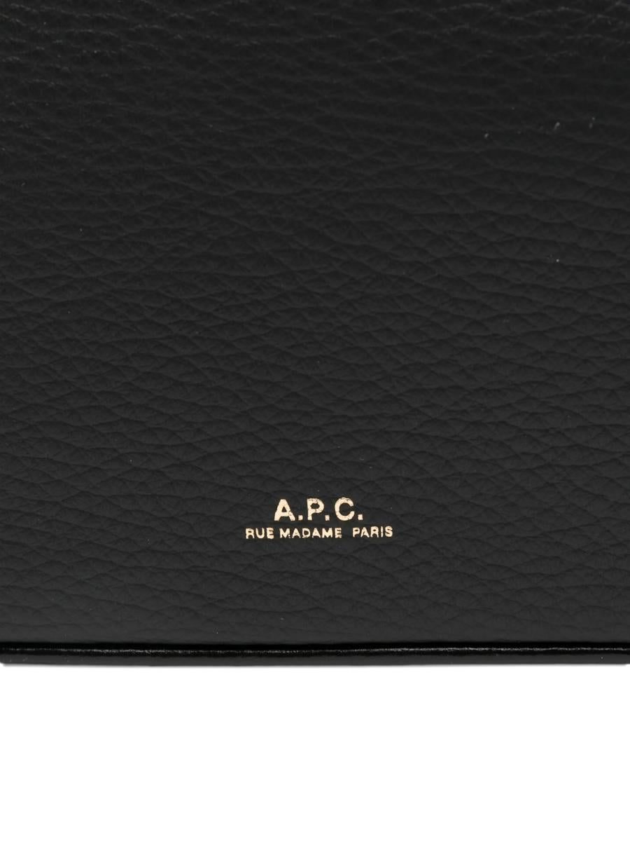 APC Sac Vera Maxi-väskor