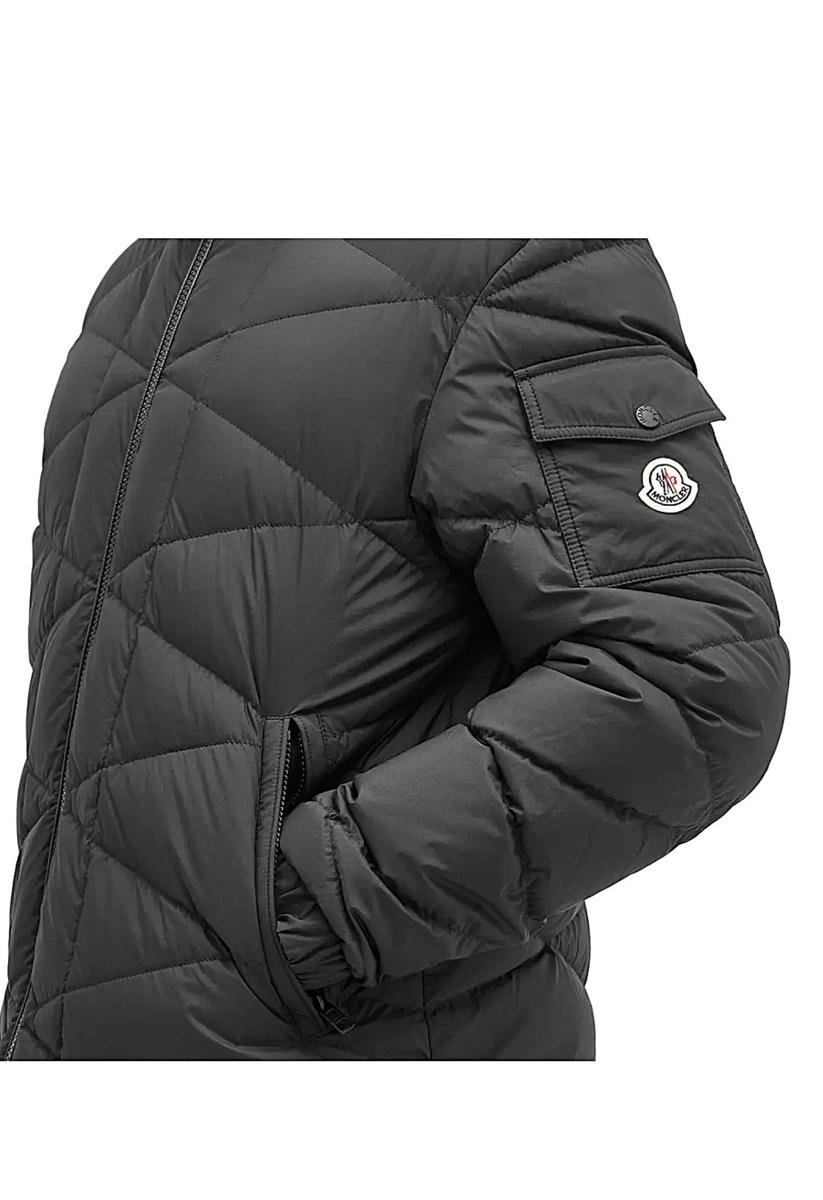 MONCLER Toppkläder
