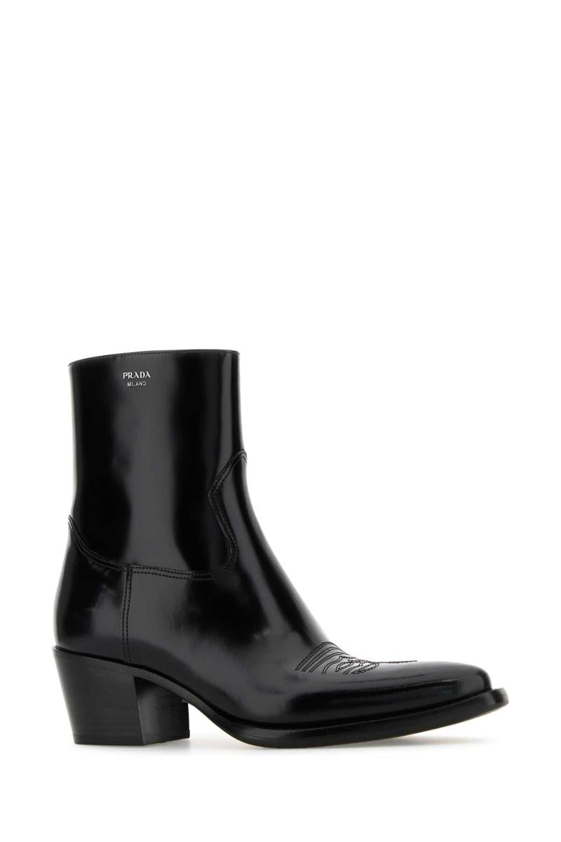 Prada-stövlar