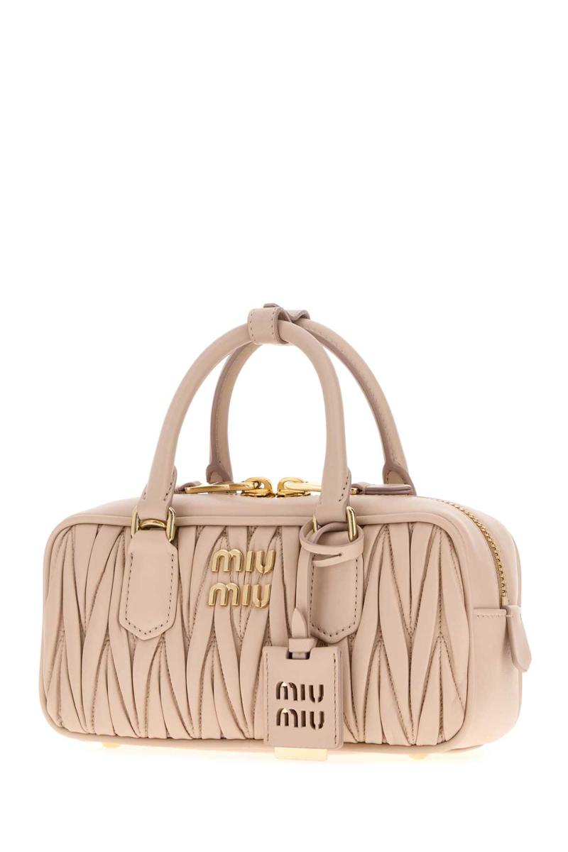 Miu Miu handväskor.