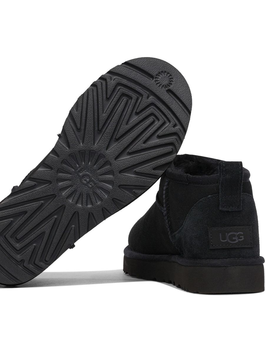 Ugg "Classic Ultra Mini" Ankelstövlar