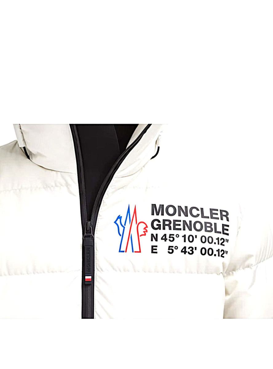 MONCLER Toppkläder