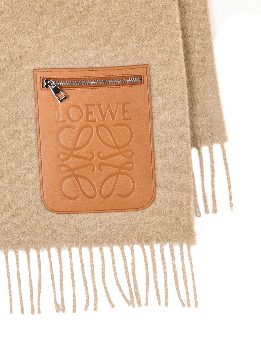 Loewe-halsdukar