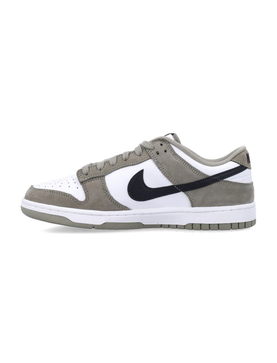 Nike Dunk Low i läder