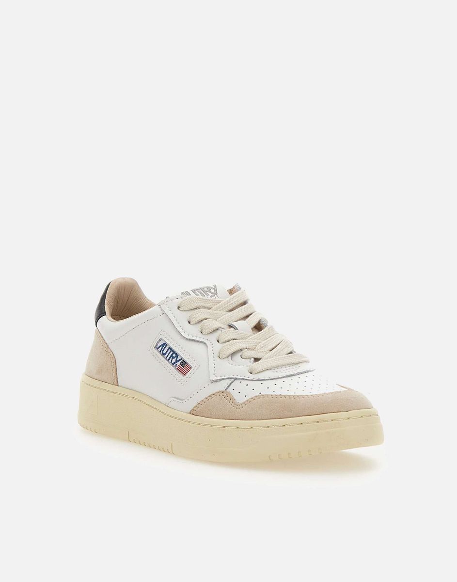 Autry "Medalist Low" Sneakers