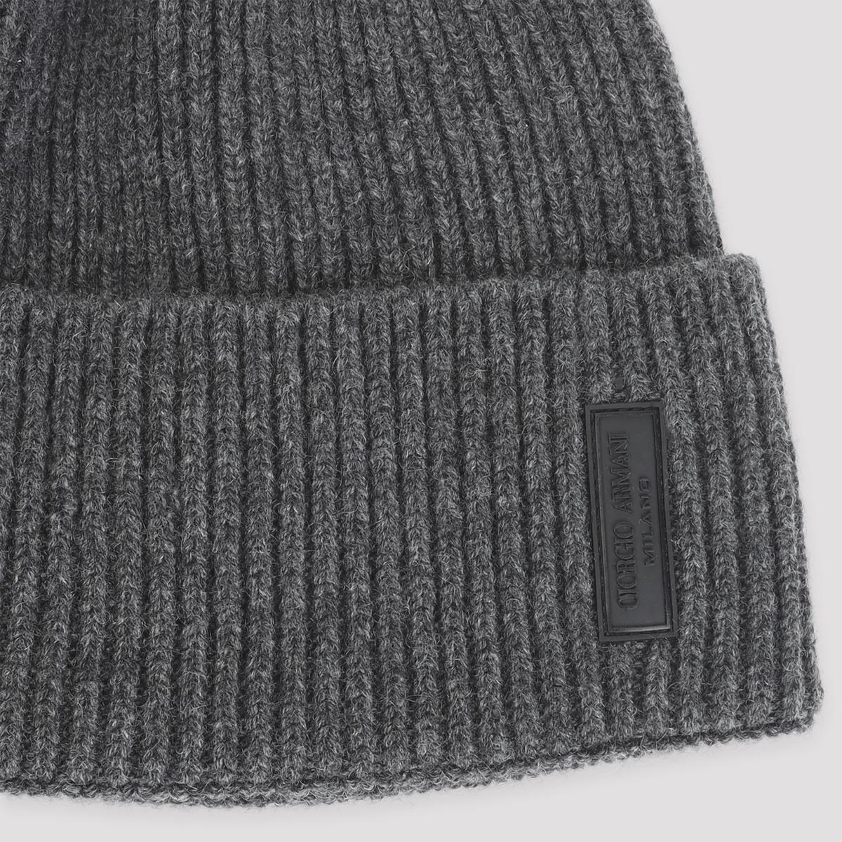 Giorgio Armani-hatt