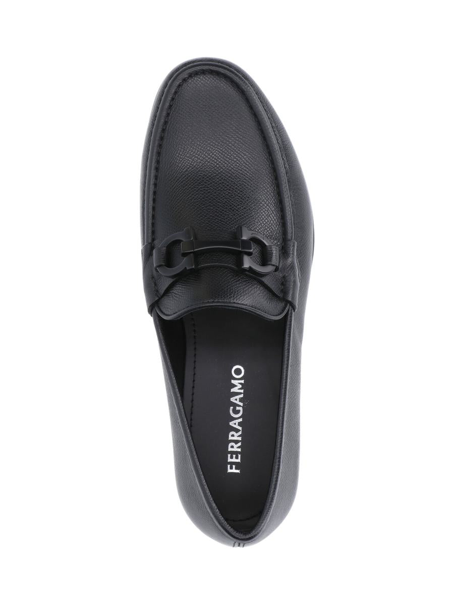 Salvatore Ferragamo platta skor