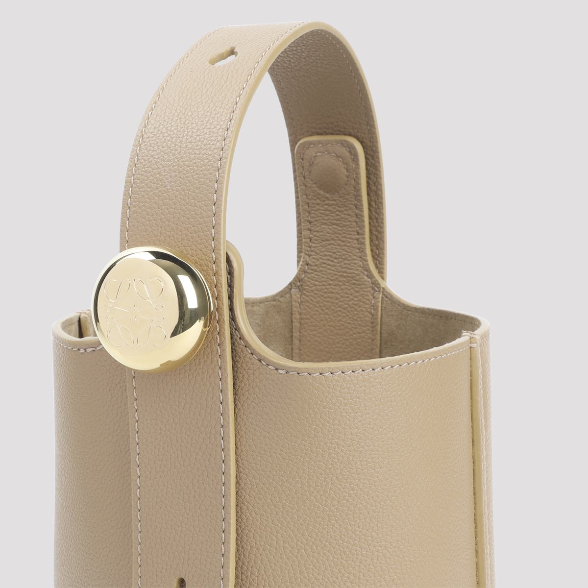 Loewe Axelväskor