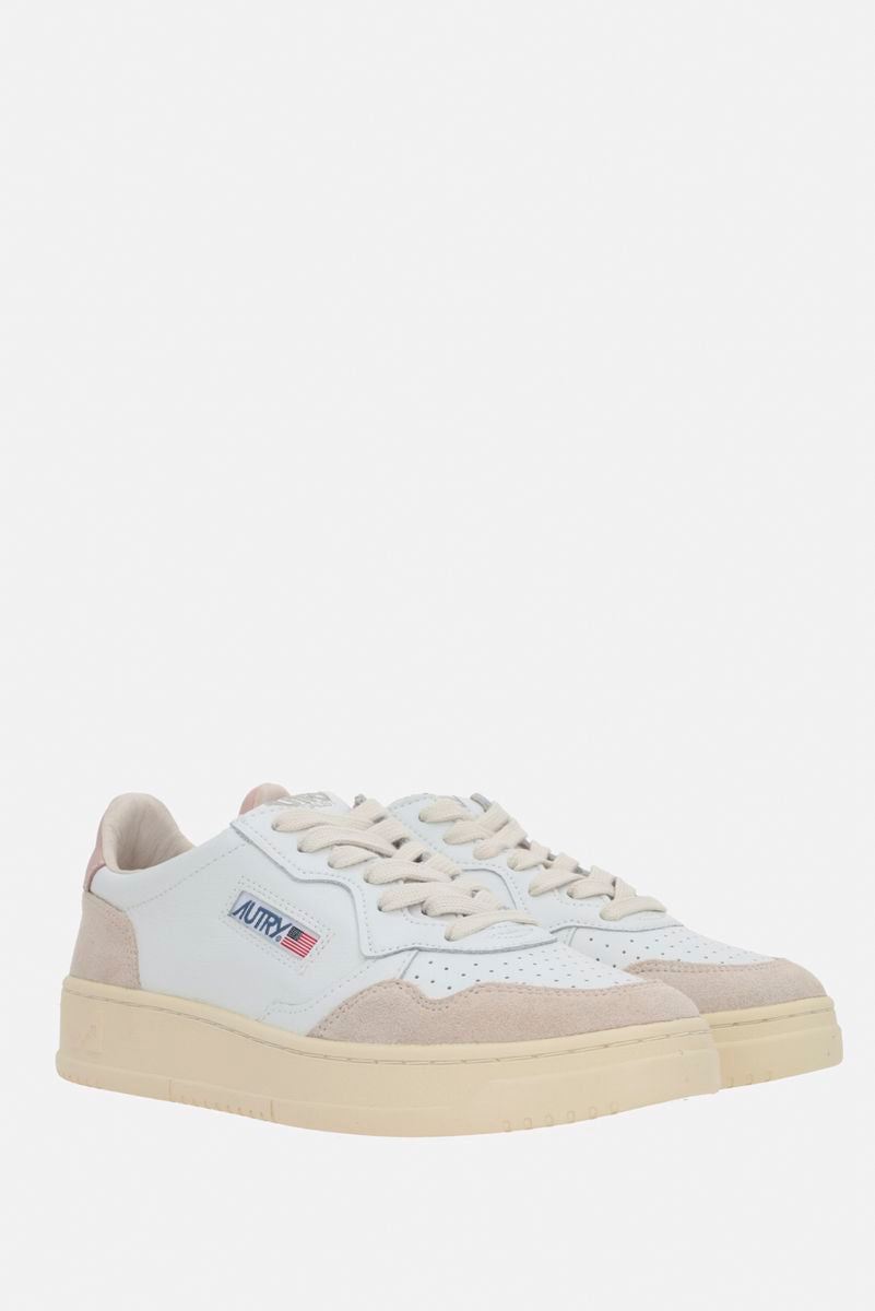 Autry "Medalist Low" Sneakers