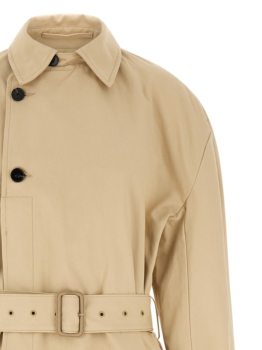 Klassisk trenchcoat från Hela Studios