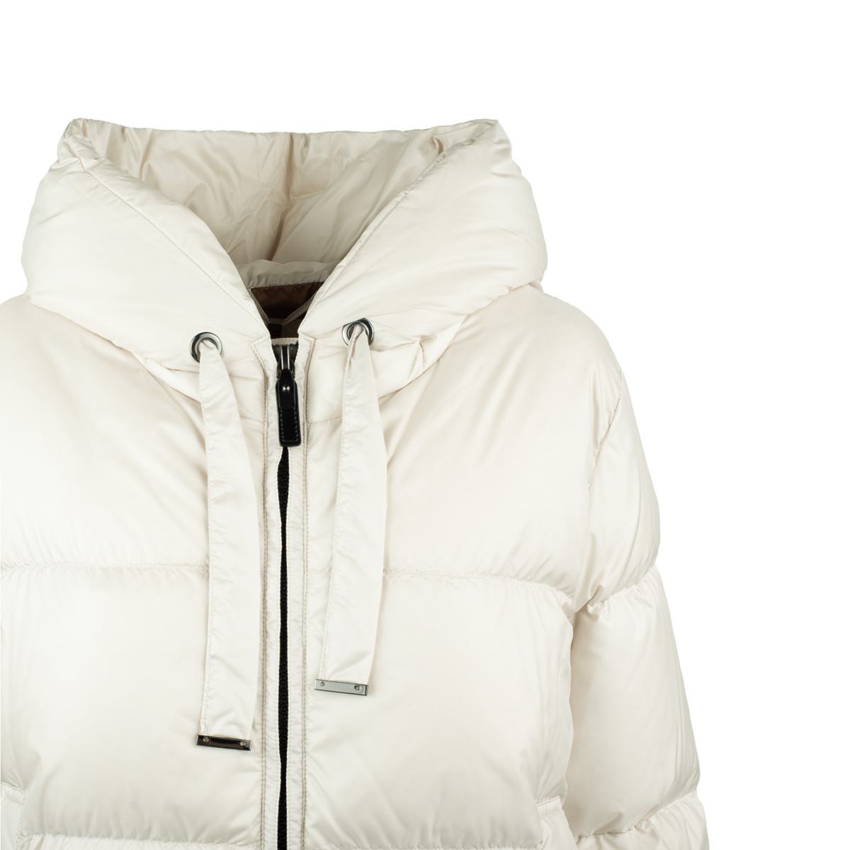 Max Mara Quiltad Quiltad Täcke I Anti-Drip Canvas