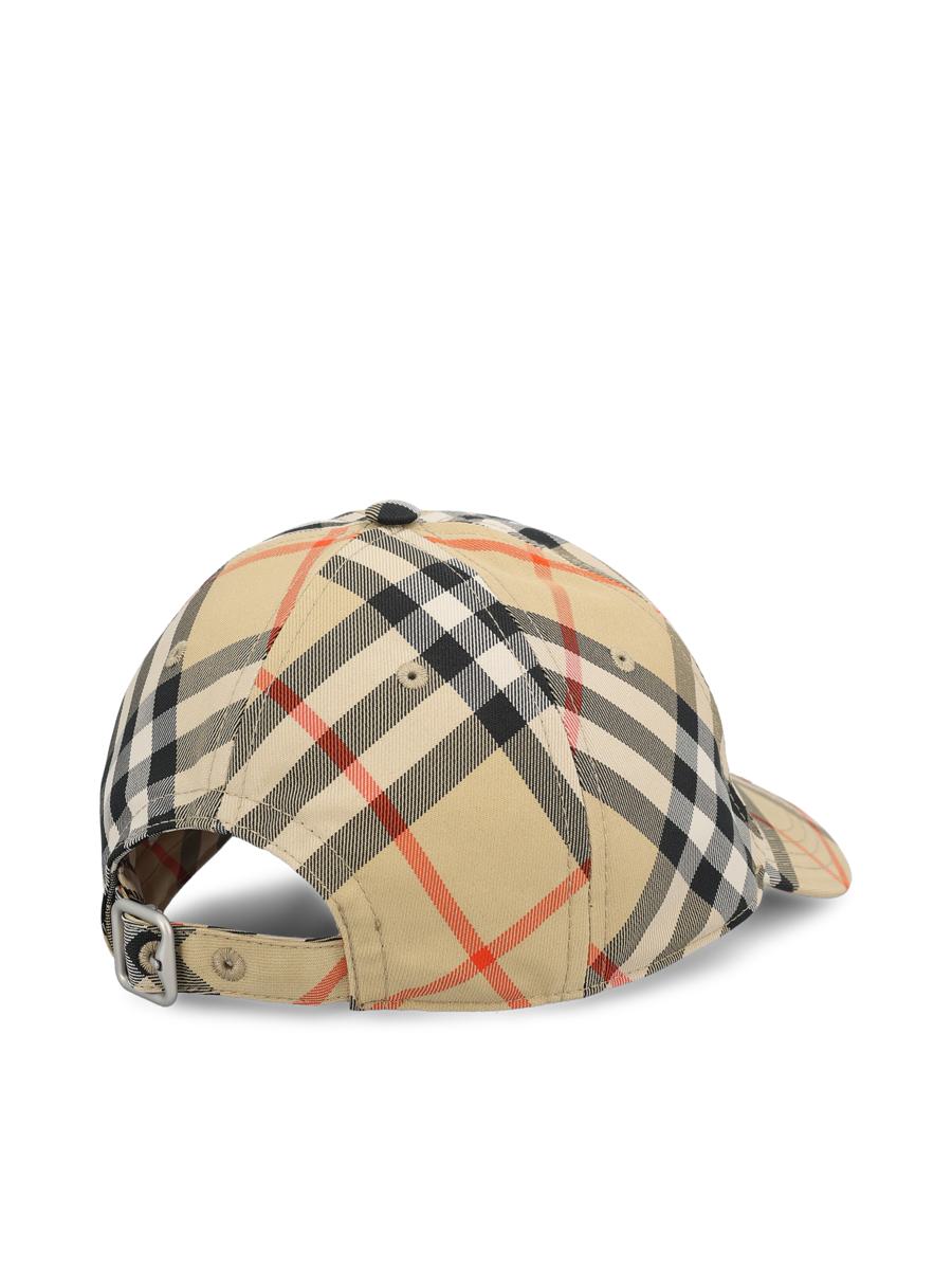 Burberry-hattar