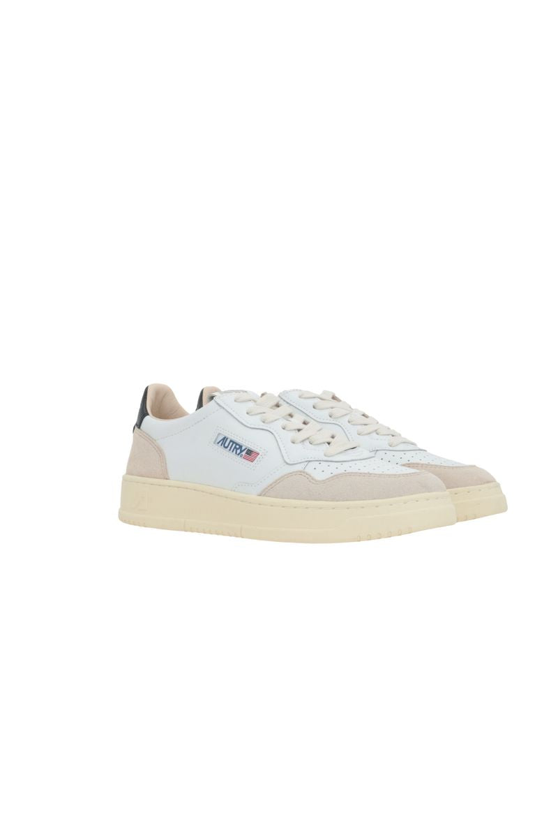 Autry "Medalist Low" Sneakers
