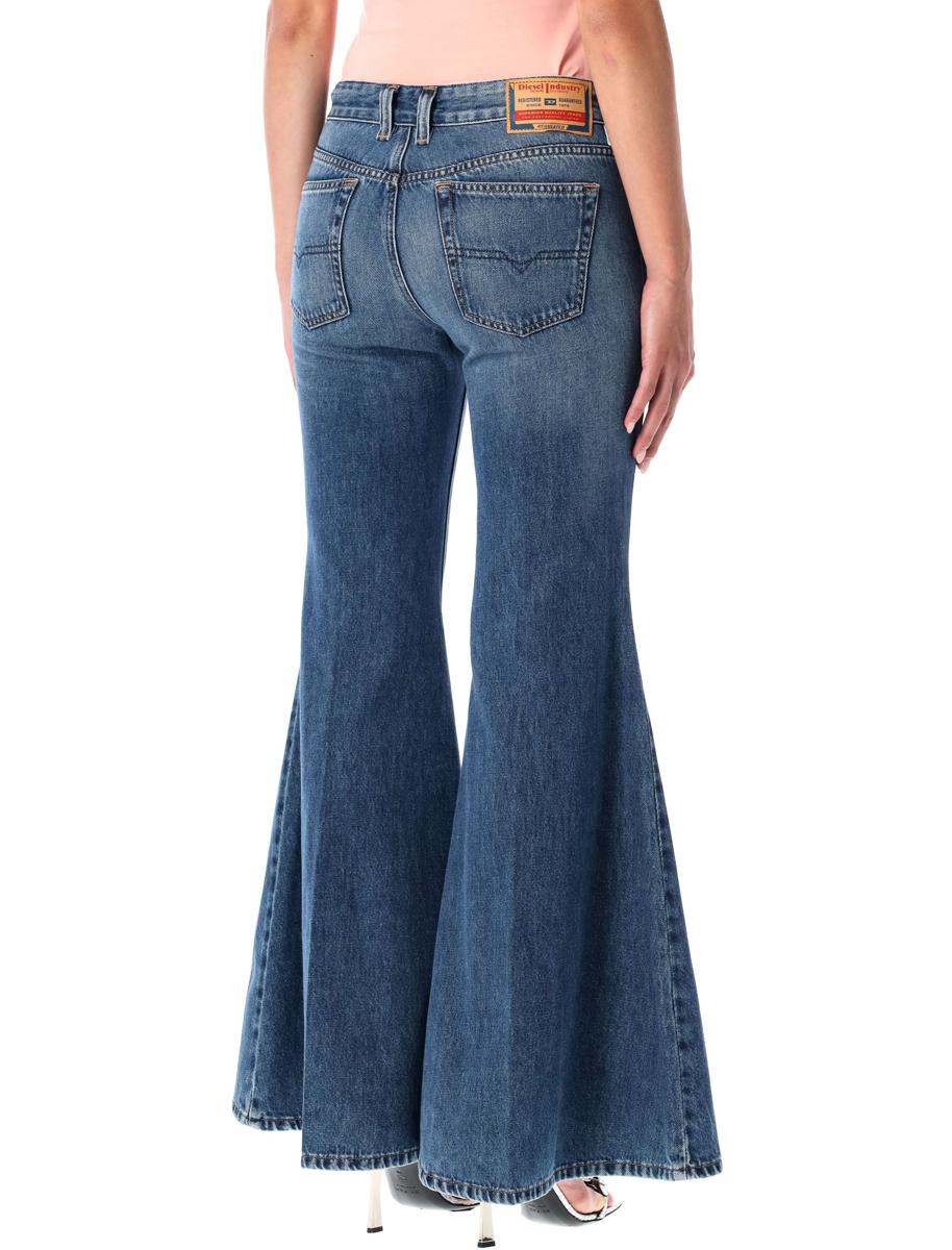 Diesel Blå Lågmidjade Utsvängda Jeans 1970 D-Bleess