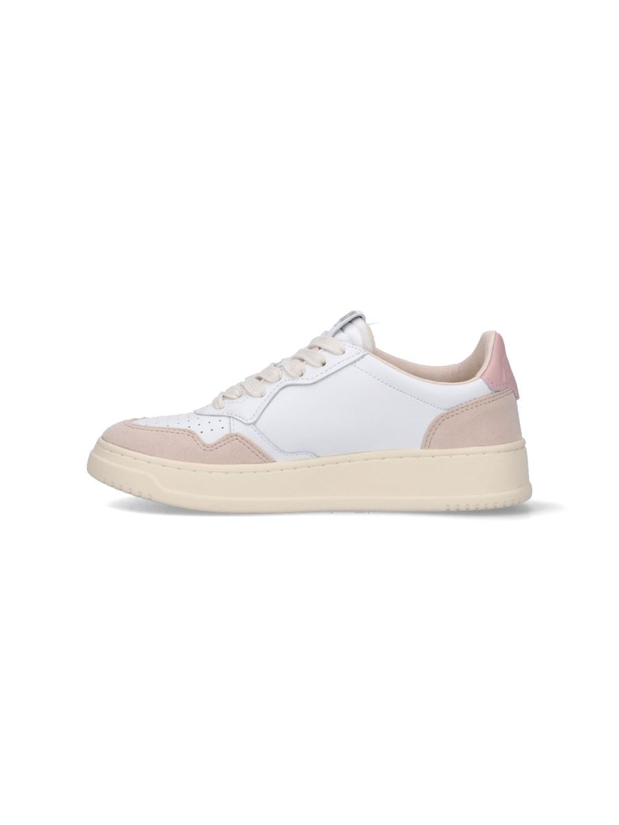 Autry "Medalist Low" Sneakers