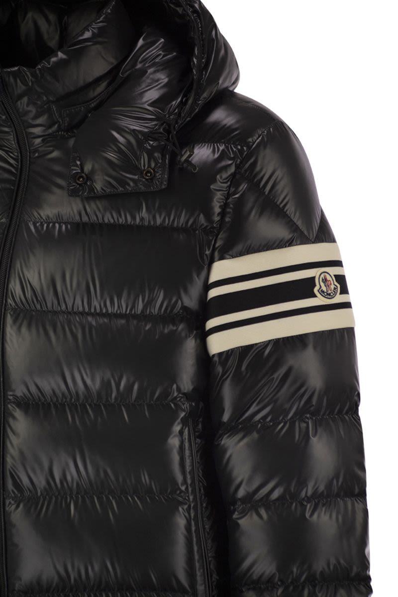 Moncler Landre - Kort Dunjacka Med Huva