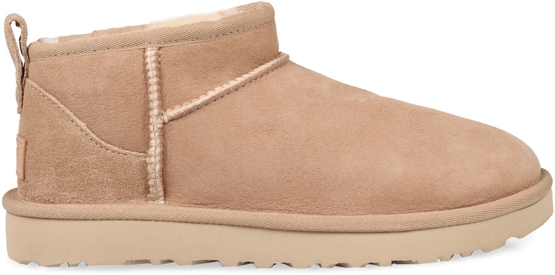 UGG Classic Ultra Mini Ankelstövlar