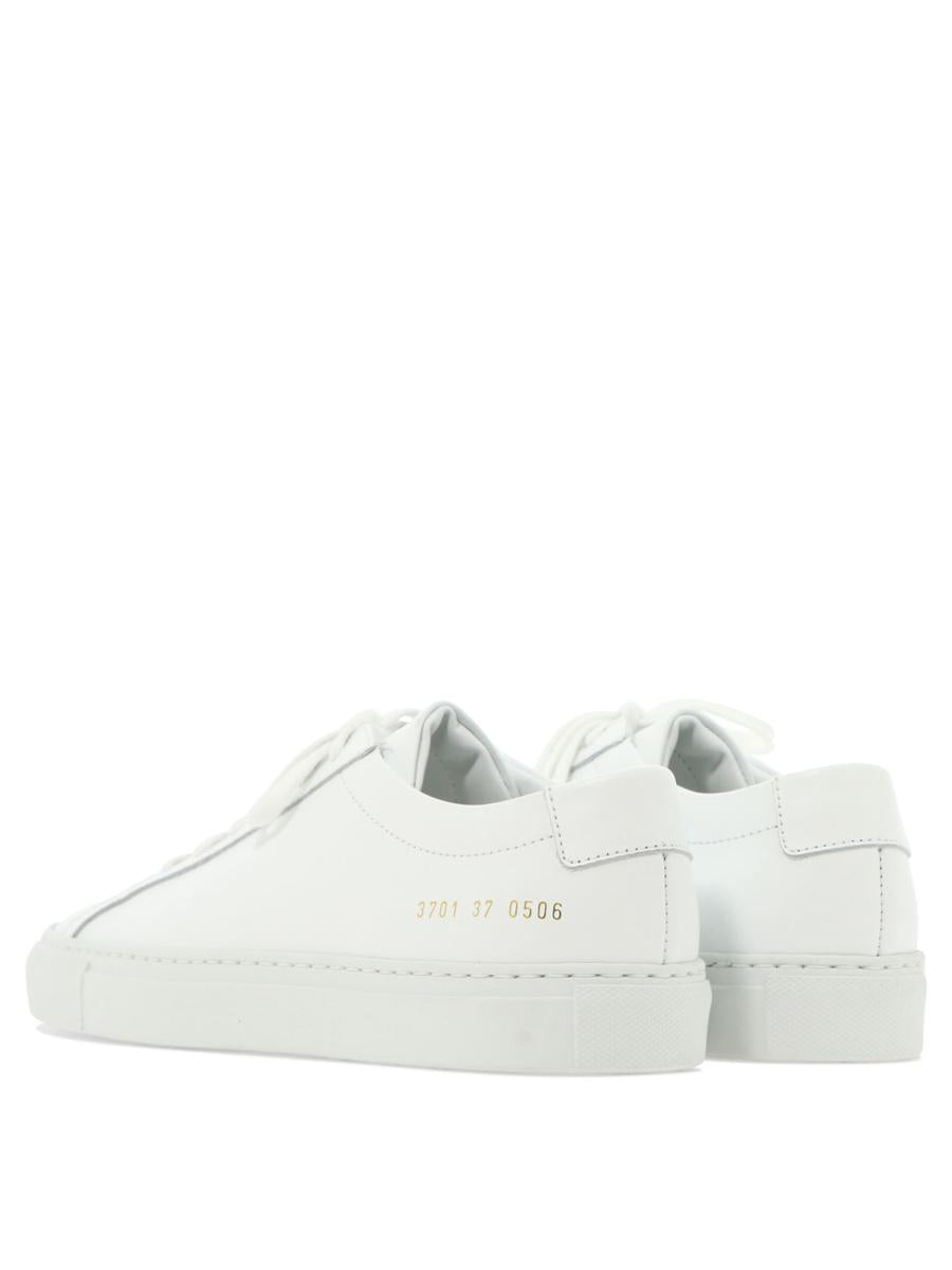 Vanliga projekt Sneakers & Slip-On