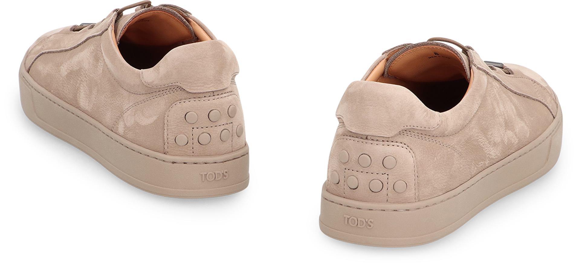 Tod's låga sneakers i nubuck