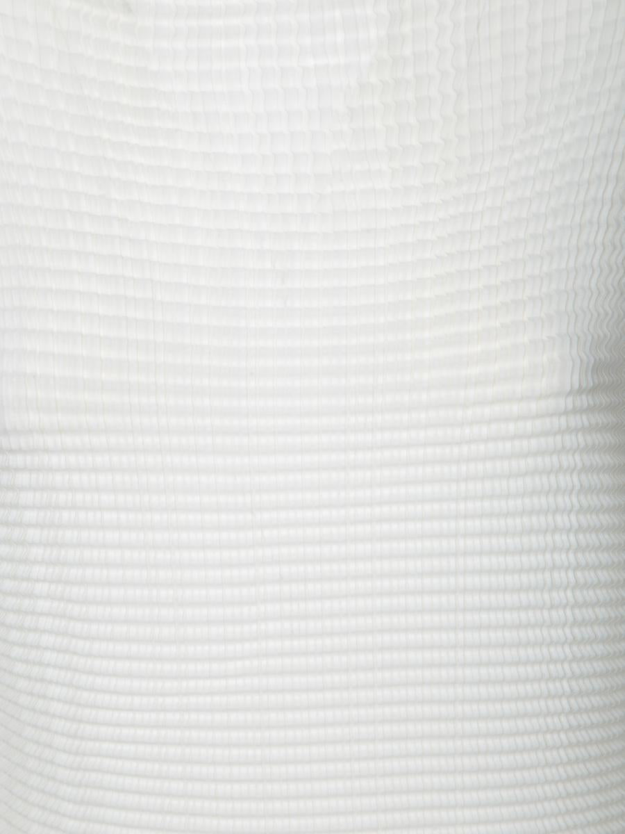 Issey Miyake-tröjor