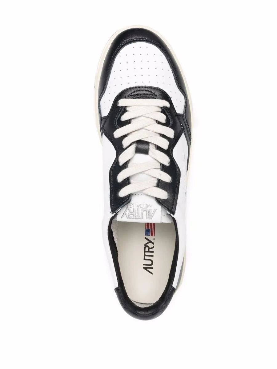 Autry "Medalist Low" tvåfärgade lädersneakers