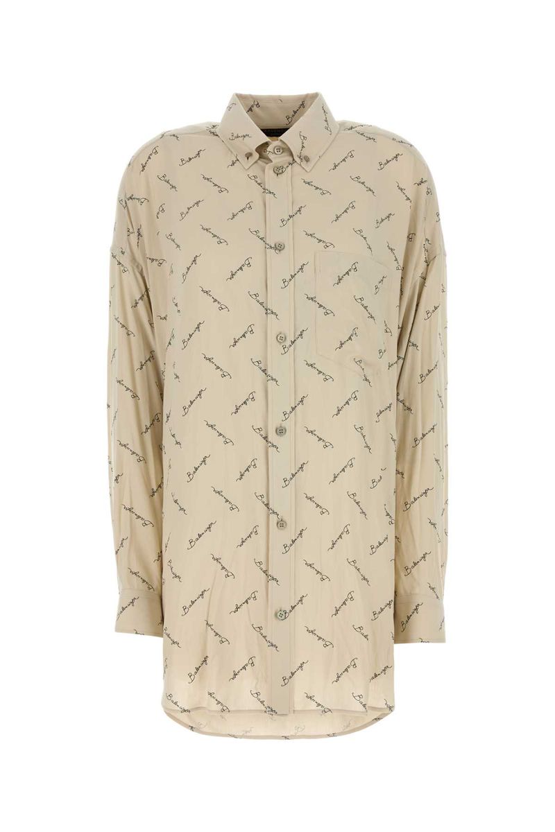 Balenciaga-skjortor