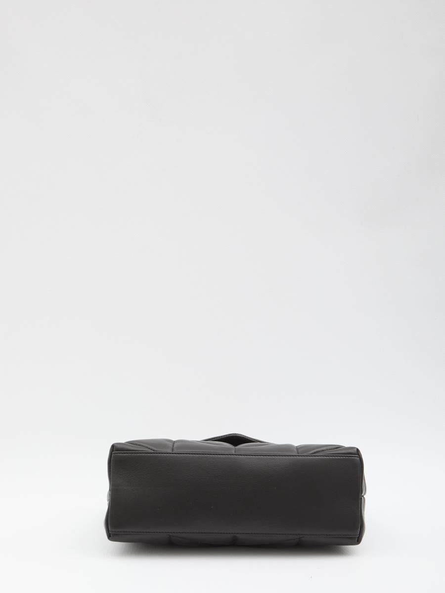 Liten pufferväska