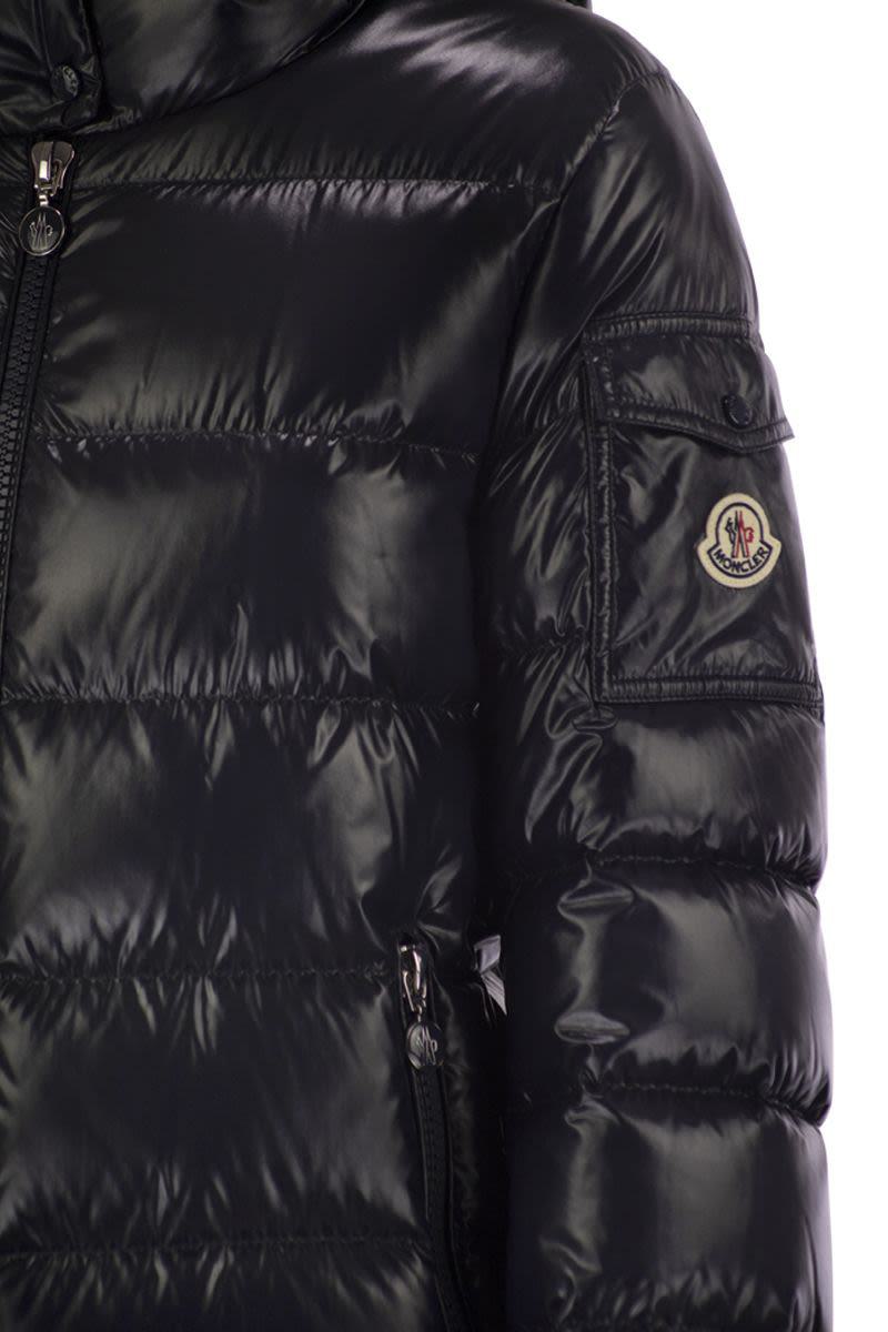 Moncler Courcelles - Midi-dunjacka med huva