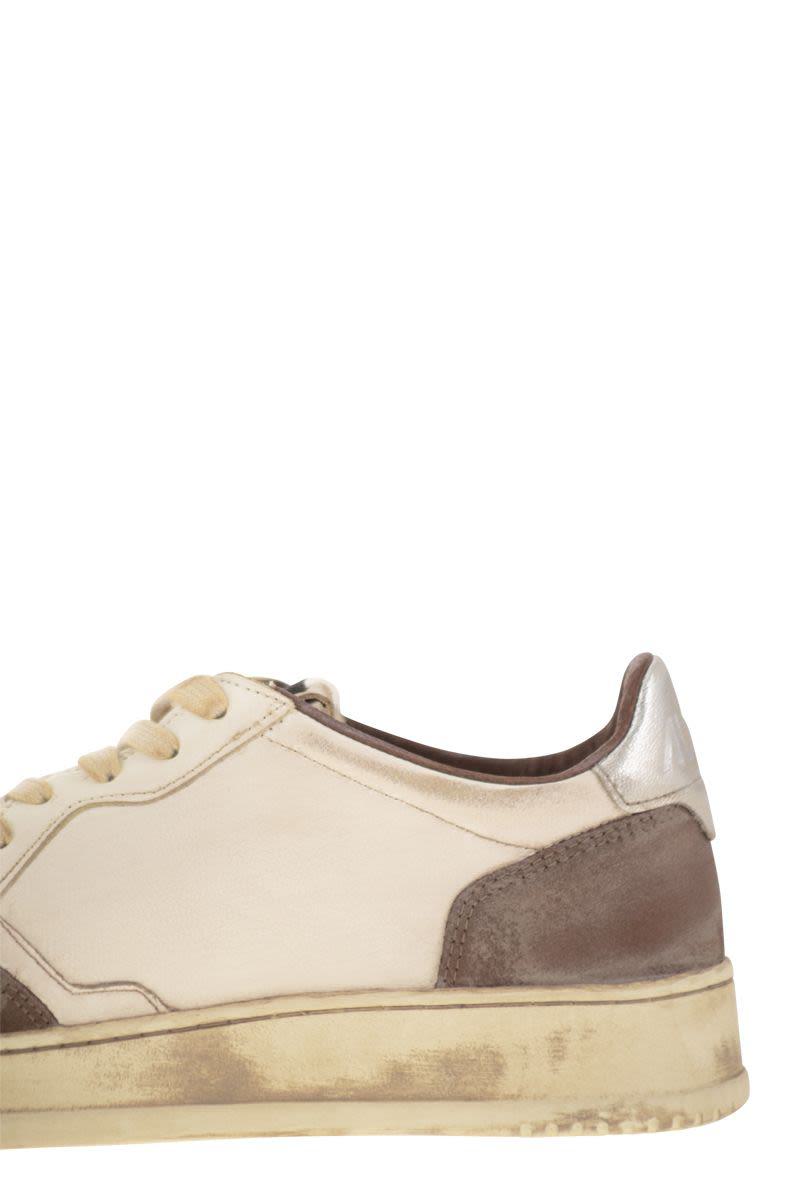 Autry Super Vintage - Lädersneakers