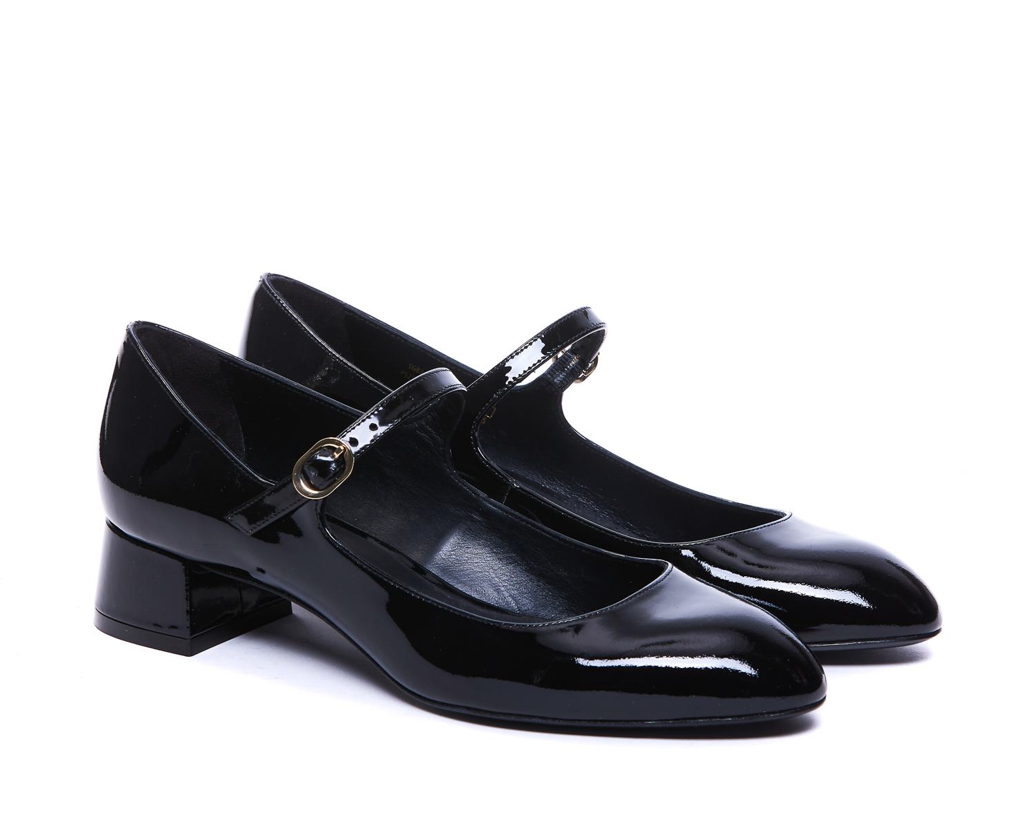 Stuart Weitzman med klack