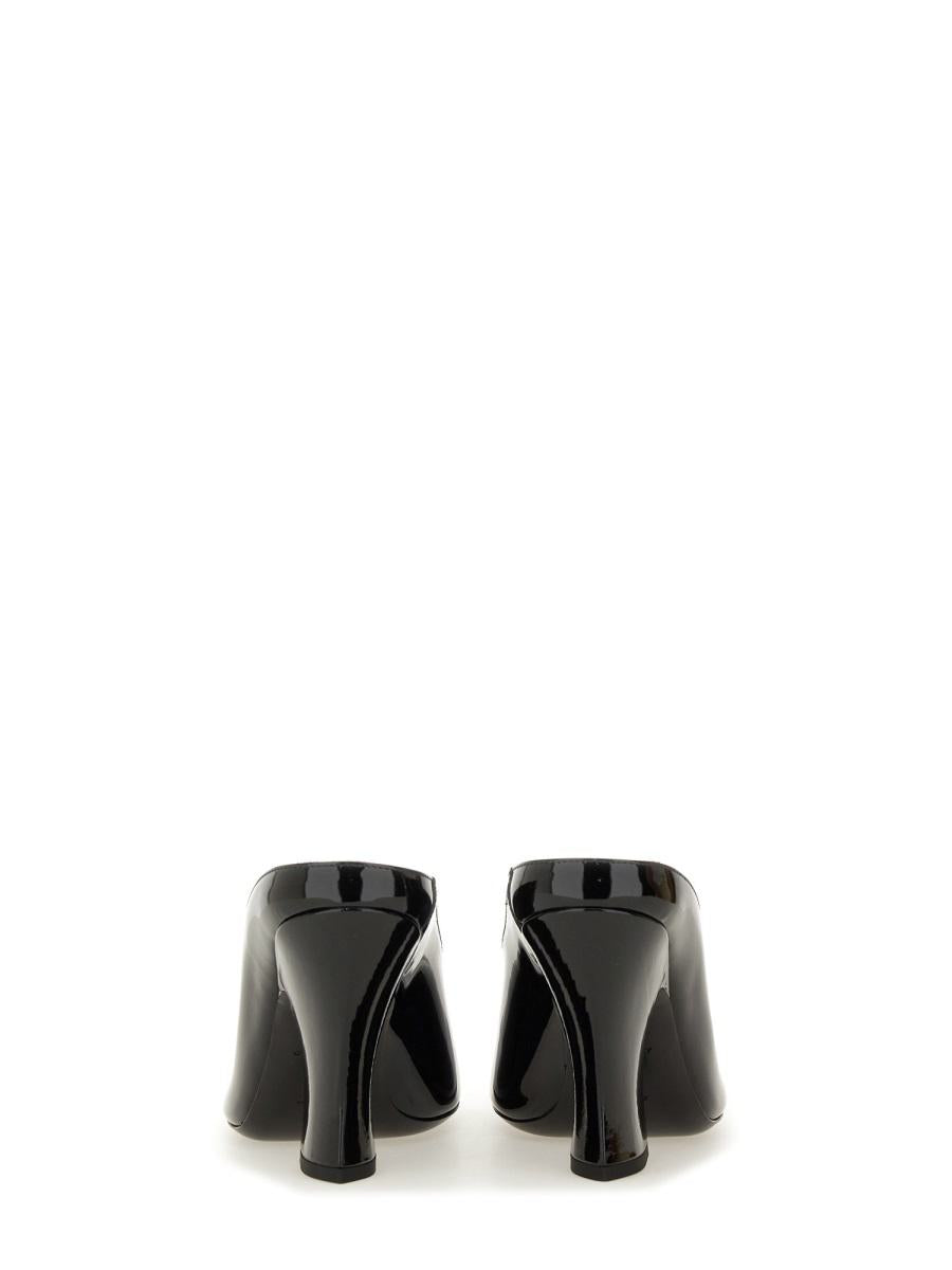 Givenchy "Sculpted" Läderpumps