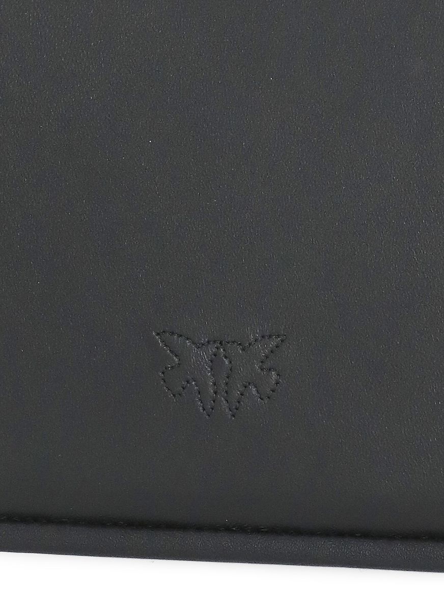 Pinko-väskor