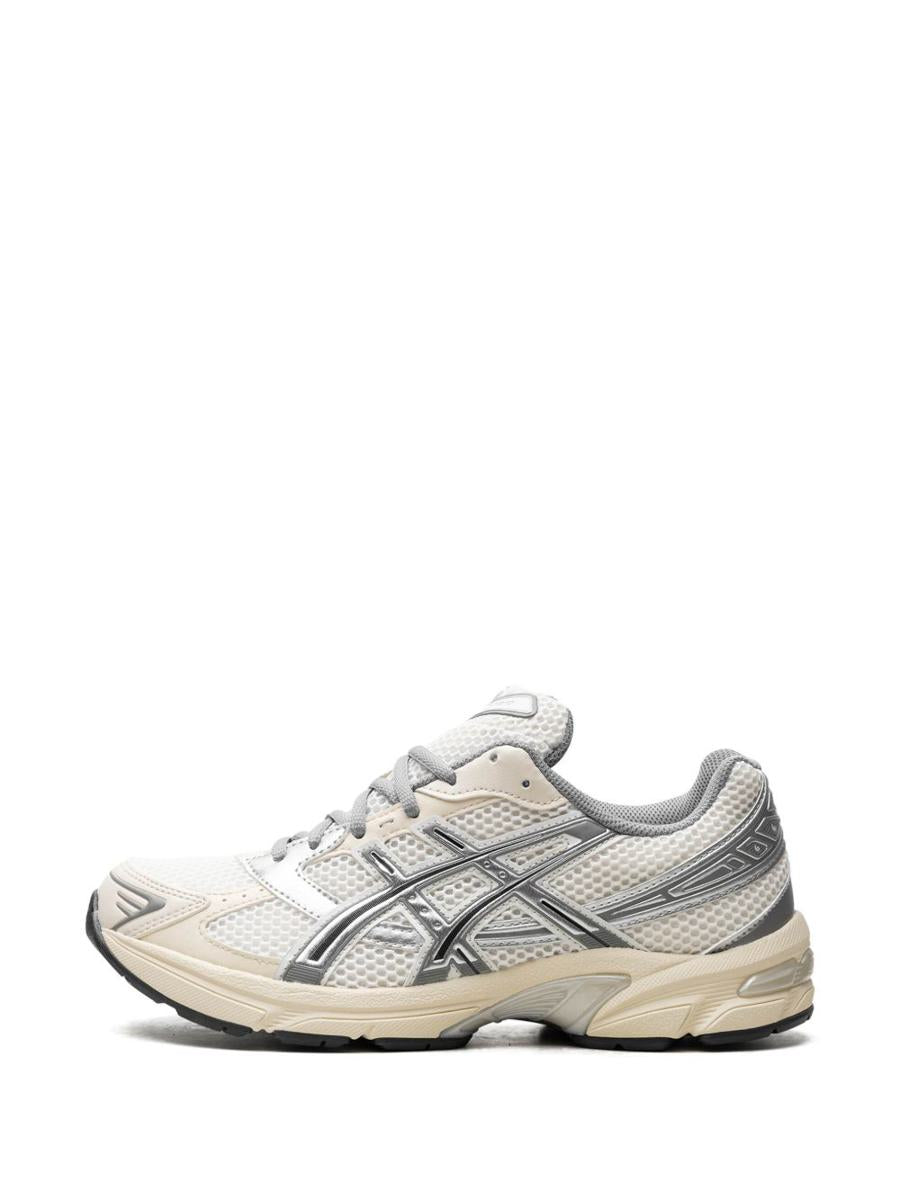 Asics Sneakers