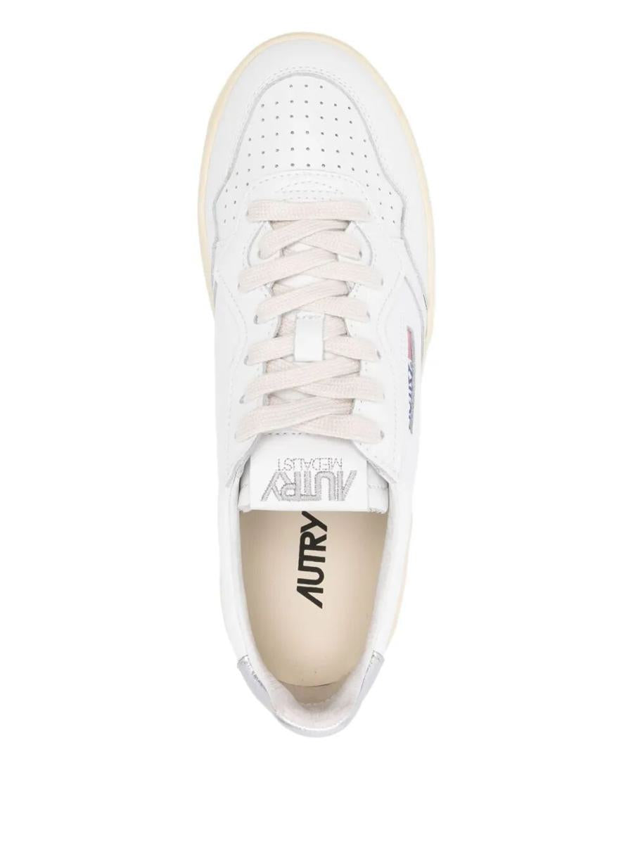 Autry "Platform Low" Lädersneakers Skor