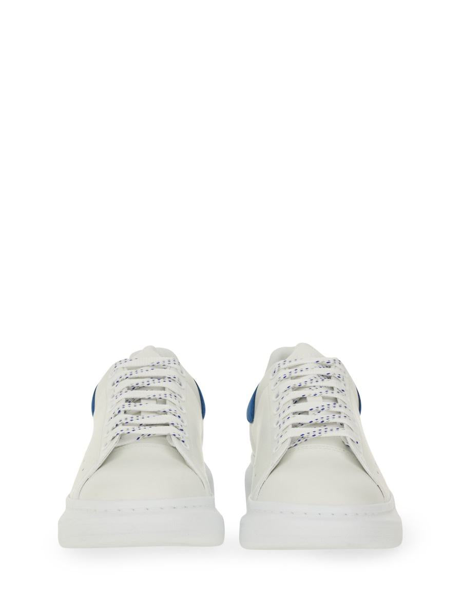 Alexander McQueen överdimensionerade lädersneaker