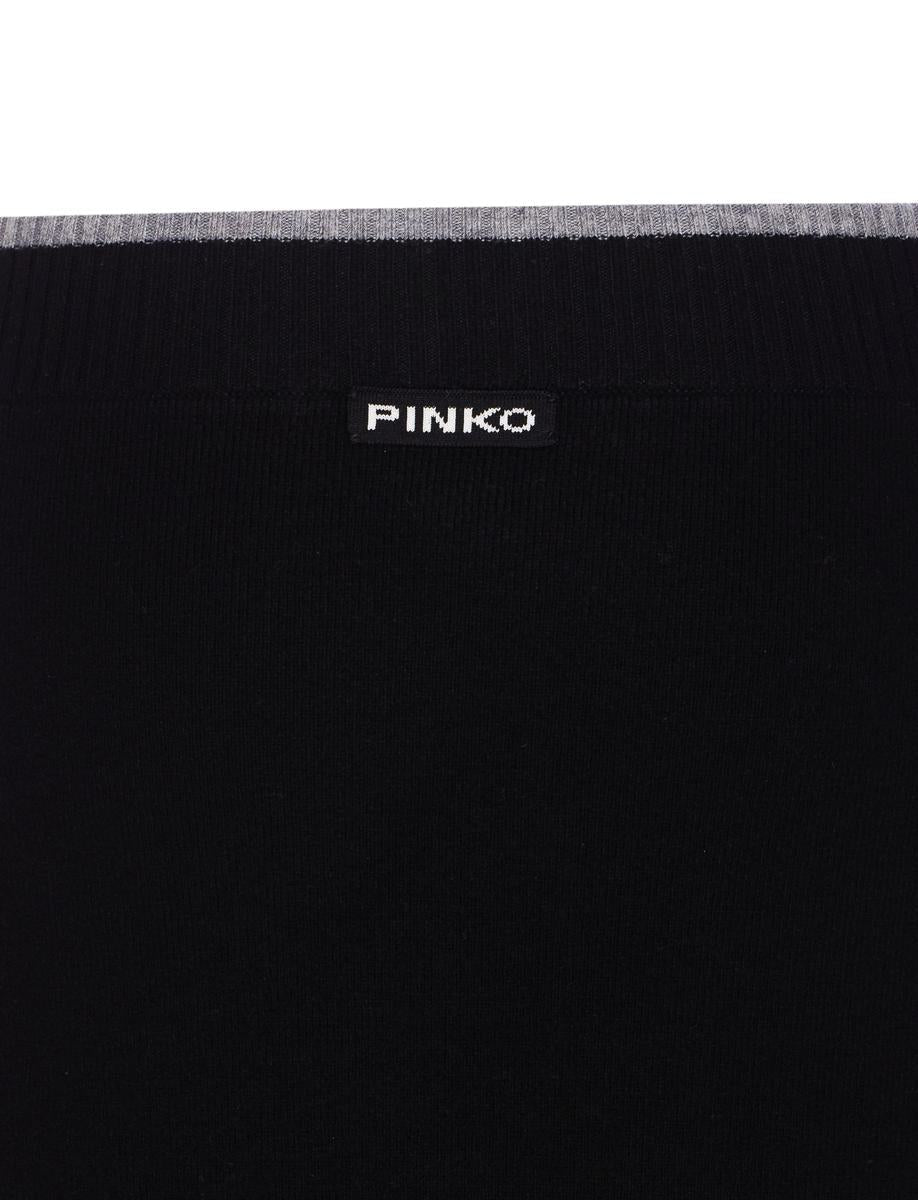 Pinko Kjolar