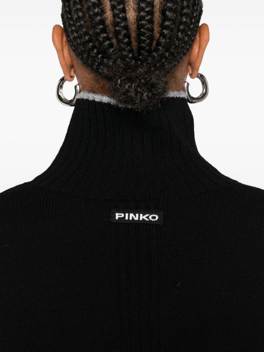 Pinko-tröjor