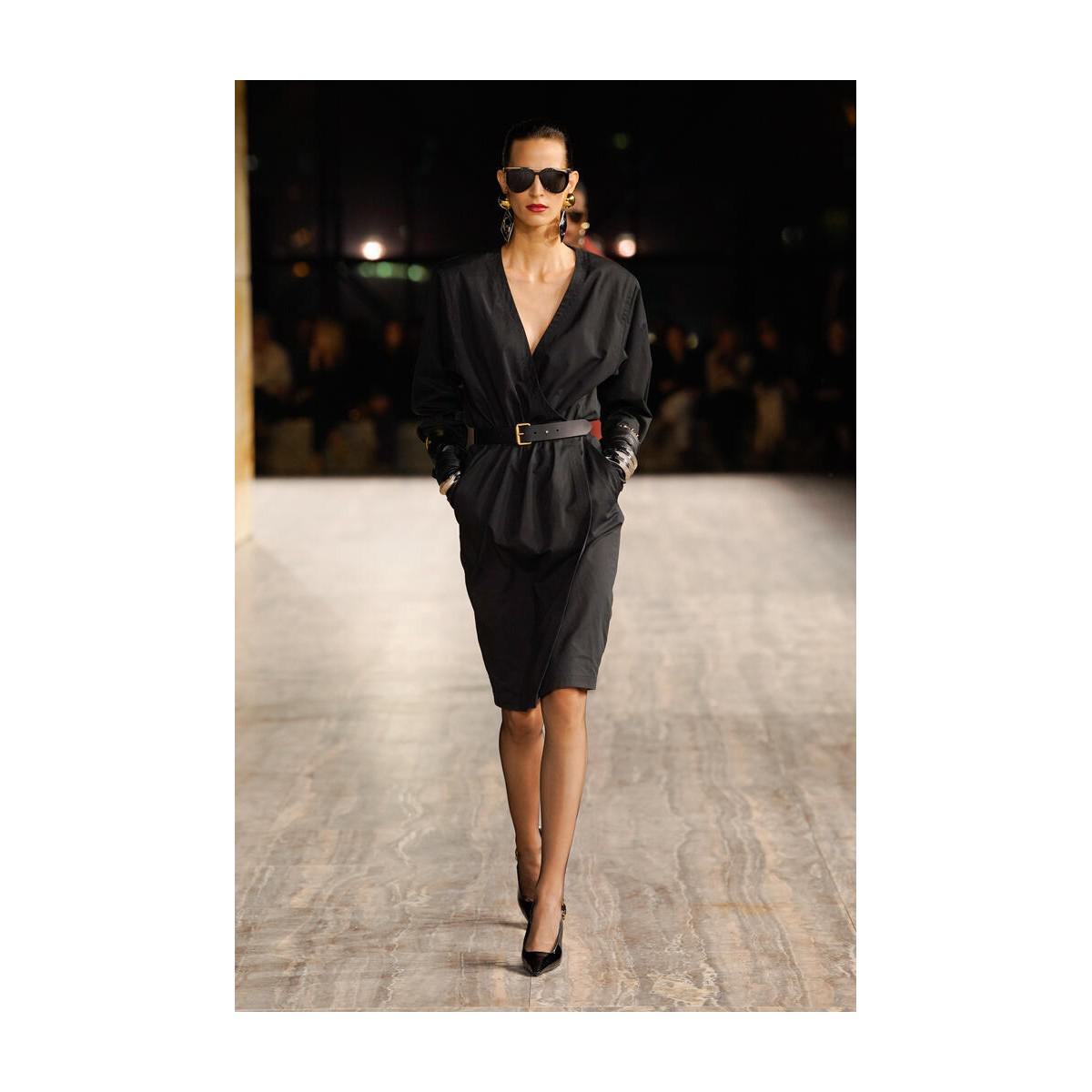 Saint Laurent Sl M137/F Amelia Linea Monogram Solglasögon