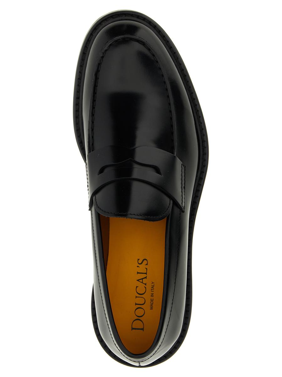 Doucals läderloafers