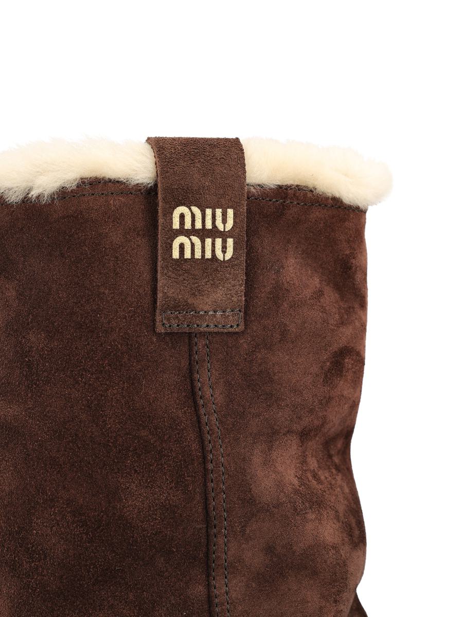 Miu Miu-stövlar
