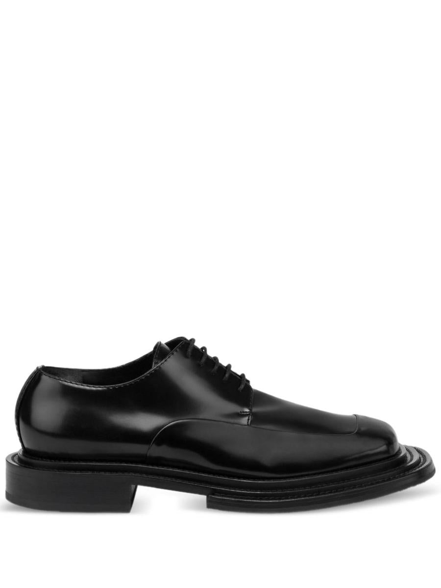 Moschino platta skor