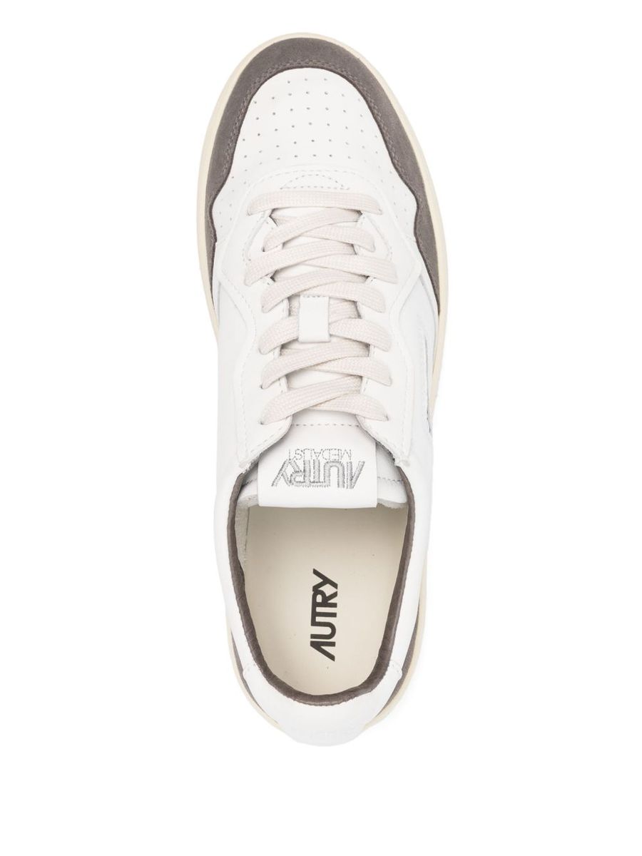 Autrie Sneakers Grå