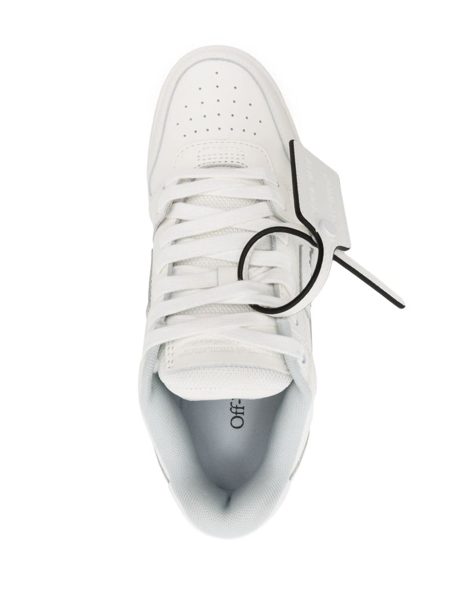Off-white platta skor
