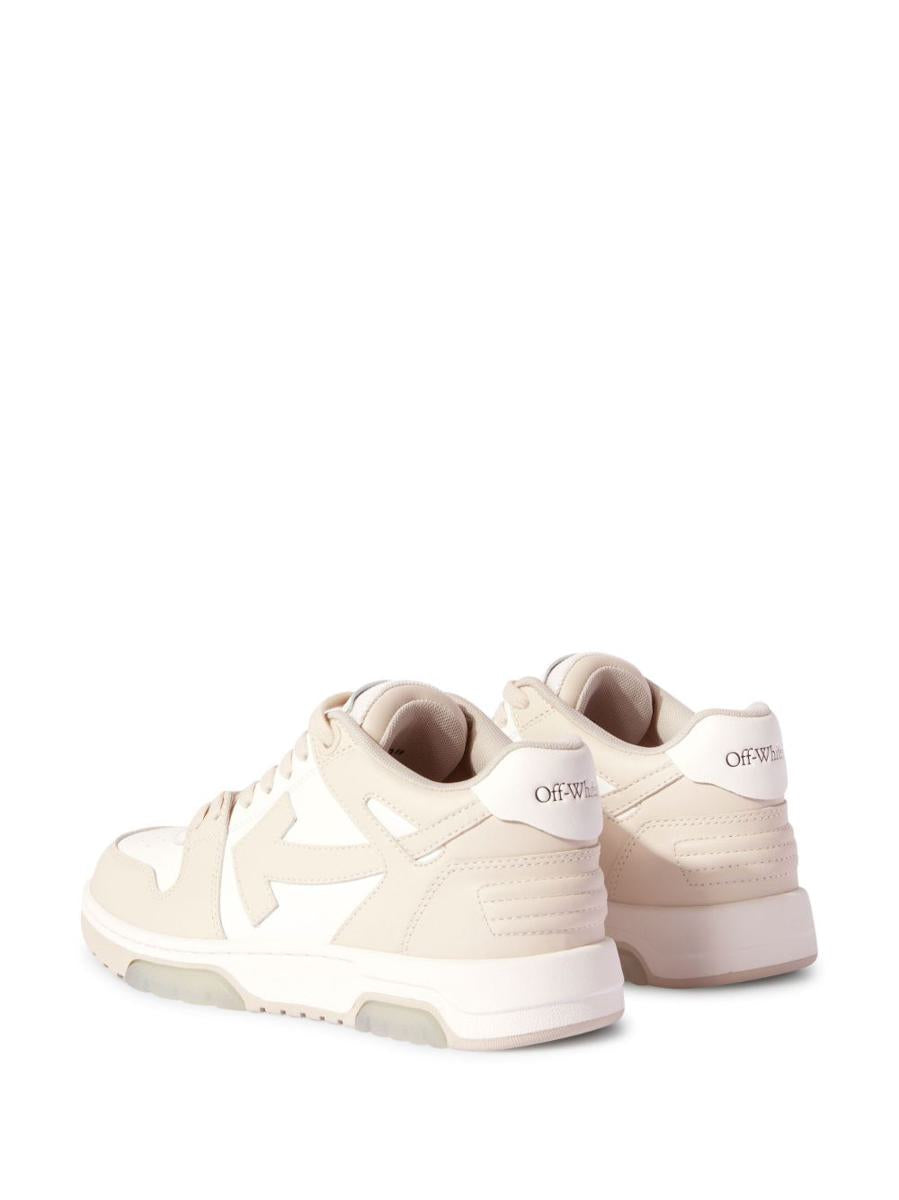 Off-white platta skor