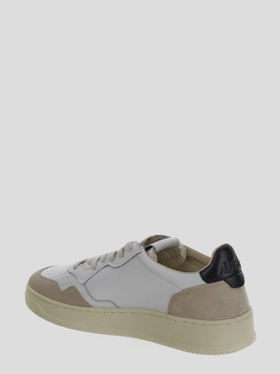 Autry "Medalist Low" Sneakers